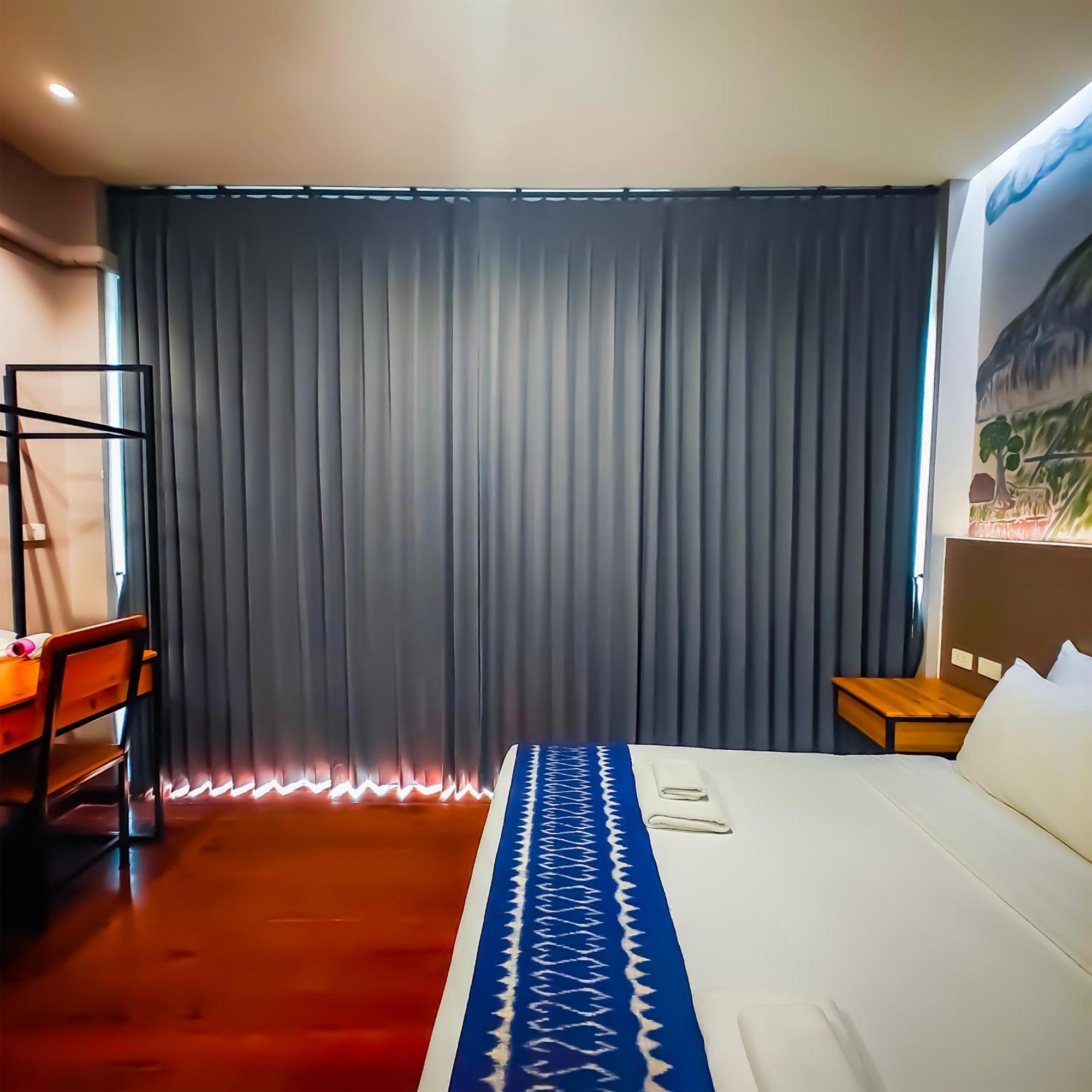 The Riva Vientiane Hotel Exteriör bild